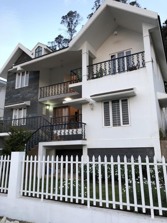 Aanvis Inn Ooty Exteriér fotografie