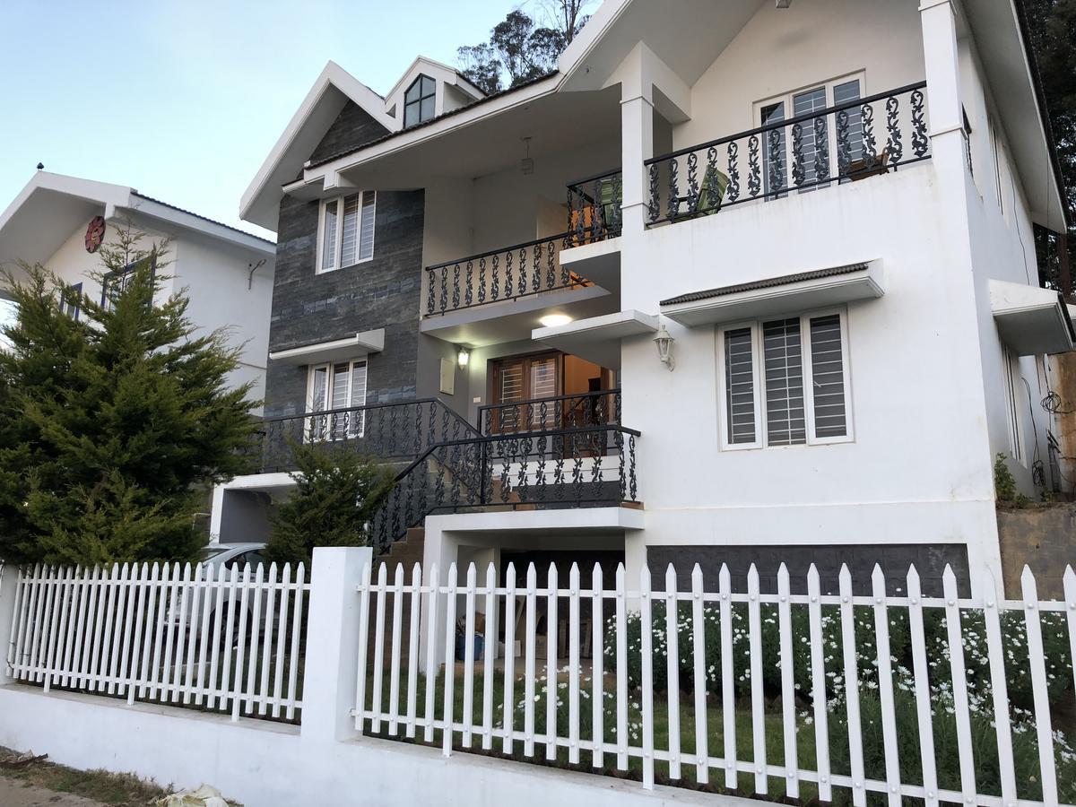 Aanvis Inn Ooty Exteriér fotografie
